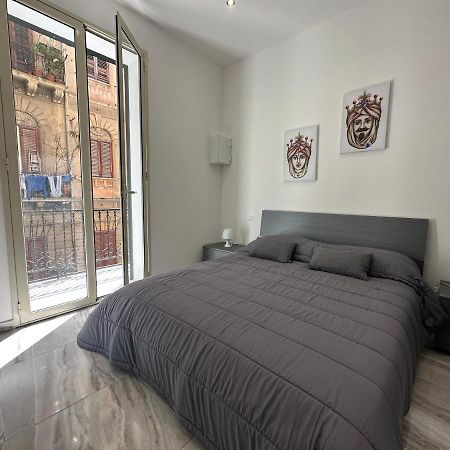 Di Pavia Apartment ปาแลร์โม ภายนอก รูปภาพ